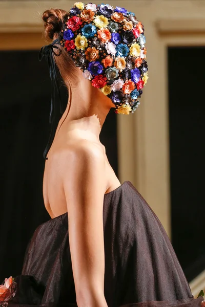 Look 34